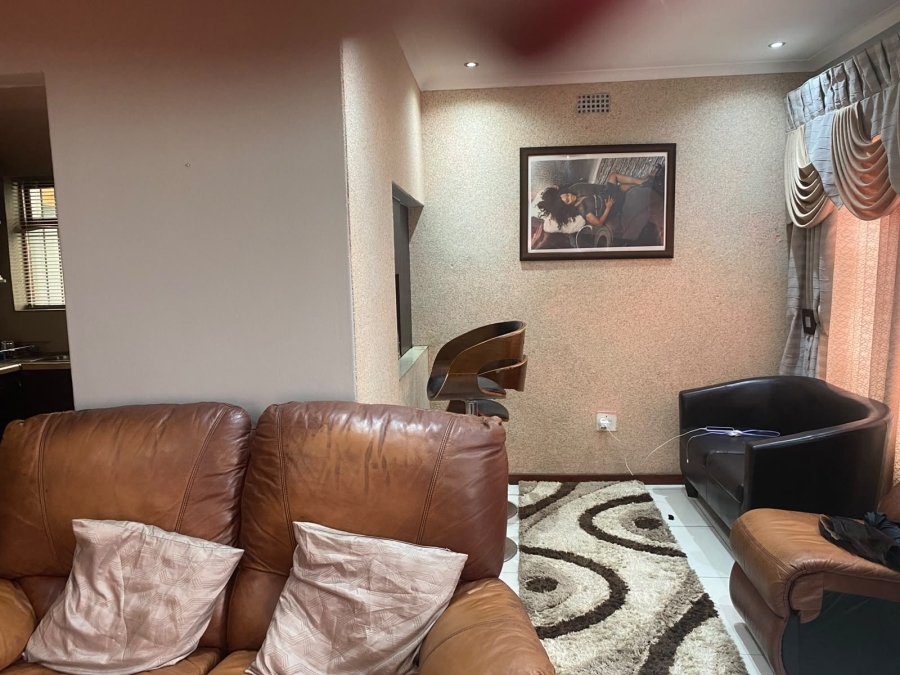 3 Bedroom Property for Sale in Philippi Western Cape